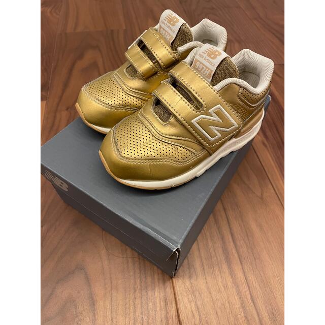 New Balance(ニューバランス)の【キッズシューズ】15センチ　ニューバランス  GOLD キッズ/ベビー/マタニティのキッズ靴/シューズ(15cm~)(スニーカー)の商品写真