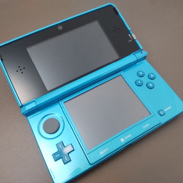 安心の整備済み！◆任天堂3DS 本体◆ライトブルー◆81
