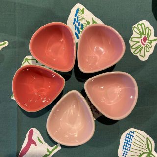 ルクルーゼ(LE CREUSET)のル・クルーゼ フルールペタルディッシュ 小鉢5個セット(食器)