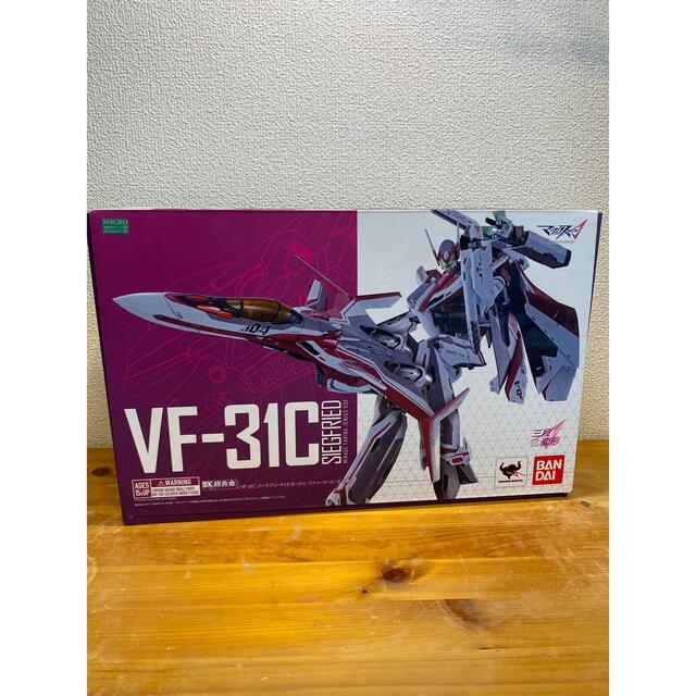 BANDAI - DX超合金 VF-31C