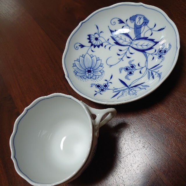 MEISSEN(マイセン)の美品💜未使用ヴィンテージ マイセン-Blue Onion - カップ&ソーサー インテリア/住まい/日用品のキッチン/食器(グラス/カップ)の商品写真