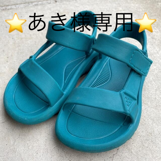 Teva(テバ)の⭐️あき様専用⭐️Teva　ハリケーンドリフト　ディープレイク　T10（17㎝） キッズ/ベビー/マタニティのキッズ靴/シューズ(15cm~)(サンダル)の商品写真