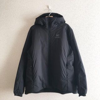 アークテリクス(ARC'TERYX)の希少美品　XL ARC'TERYX アークテリクス アトム　AR フーディ 黒(ダウンジャケット)