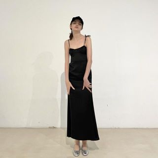 エピヌ(épine)のribbon mermaid maxi dress satin black(ロングワンピース/マキシワンピース)