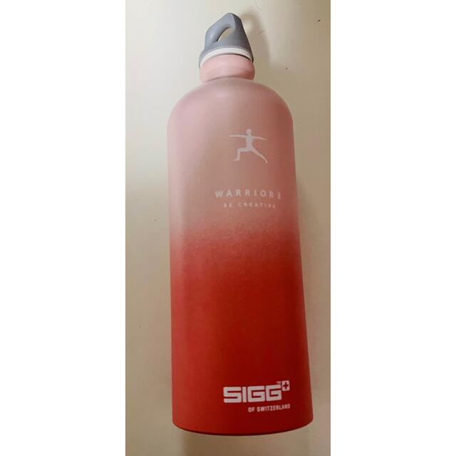 SIGG(シグ)のLAVA  SUKALA×SIGG  オリジナルボトル 15周年限定デザイン スポーツ/アウトドアのトレーニング/エクササイズ(ヨガ)の商品写真