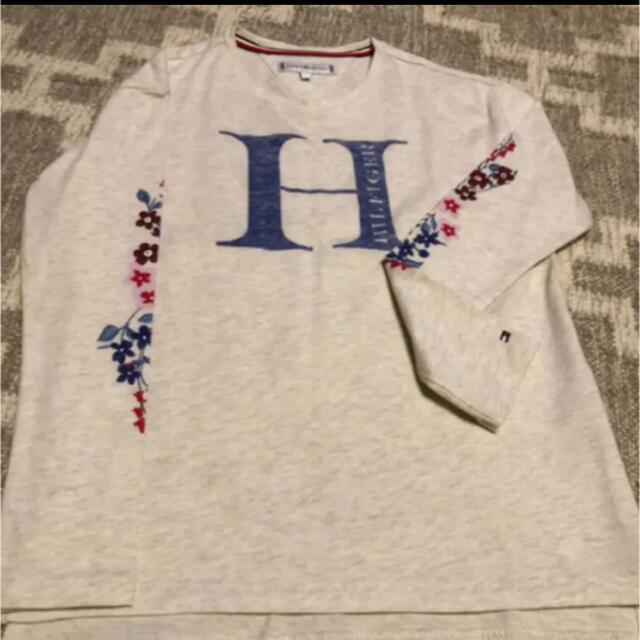 TOMMY HILFIGER(トミーヒルフィガー)のトミーヒルフィガー　長袖Tシャツ　152 キッズ/ベビー/マタニティのキッズ服女の子用(90cm~)(Tシャツ/カットソー)の商品写真