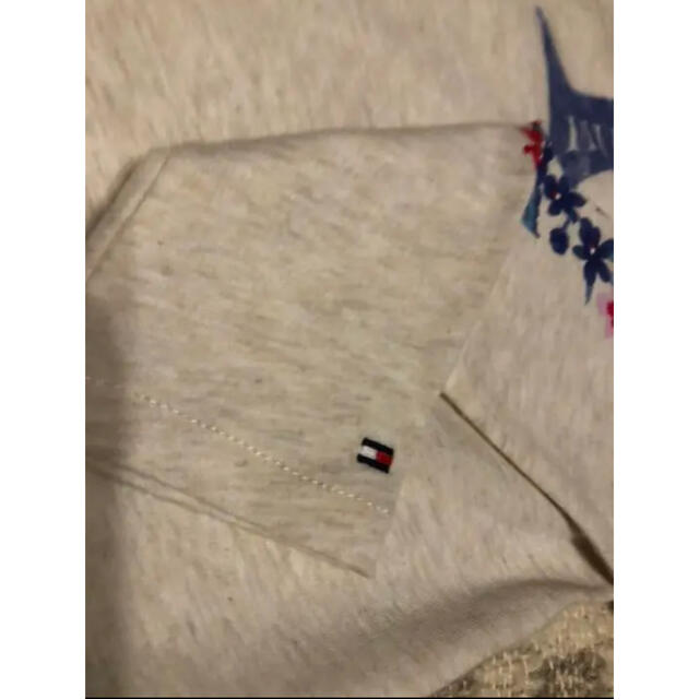 TOMMY HILFIGER(トミーヒルフィガー)のトミーヒルフィガー　長袖Tシャツ　152 キッズ/ベビー/マタニティのキッズ服女の子用(90cm~)(Tシャツ/カットソー)の商品写真