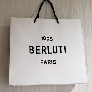 ベルルッティ(Berluti)のBERLUTI  ベルルッティ　ショップ袋　紙袋　大(ショップ袋)