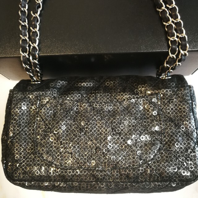 CHANEL - シャネル スパンコールバックの通販 by スズちゃんShop CHANEL - シャネル スパンコールバックの通販 by スズちゃんShop