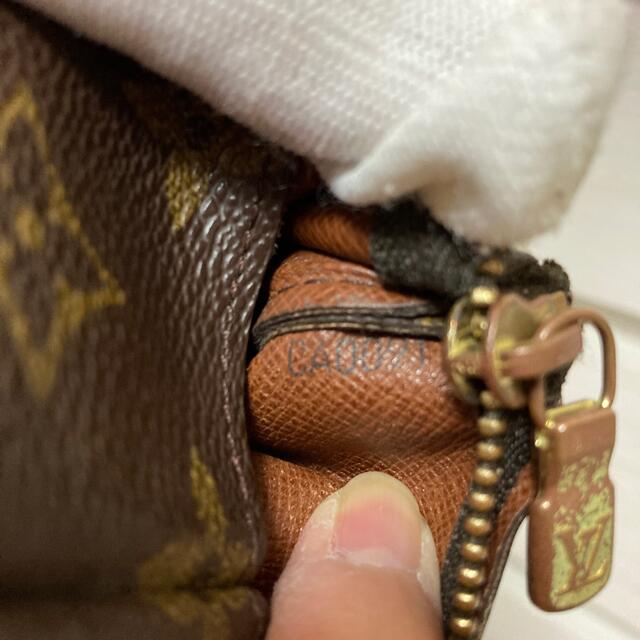 LOUIS VUITTON(ルイヴィトン)の【LOUIS VUITTON】キーケース  ファスナー式ポケットタイプ レディースのファッション小物(キーケース)の商品写真