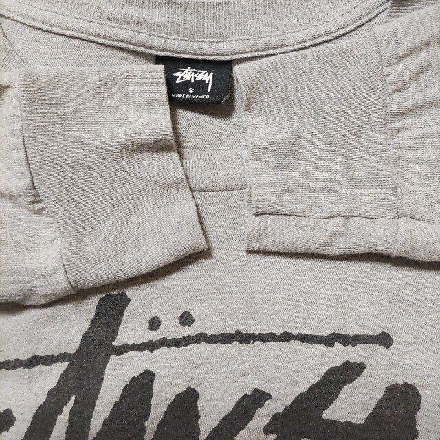 STUSSY - WORLD TOUR長袖TシャツSサイズ灰色グレー黒STUSSY大 STUSSY - WORLD TOUR長袖TシャツSサイズ灰色グレー黒STUSSY大