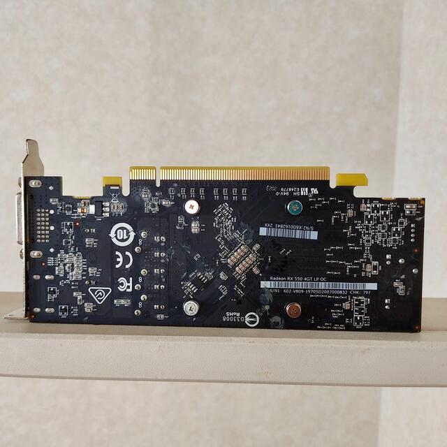 ⭕️ ロープロファイルグラボMSI Radeon RX 550 4GT LP スマホ/家電/カメラのPC/タブレット(PCパーツ)の商品写真