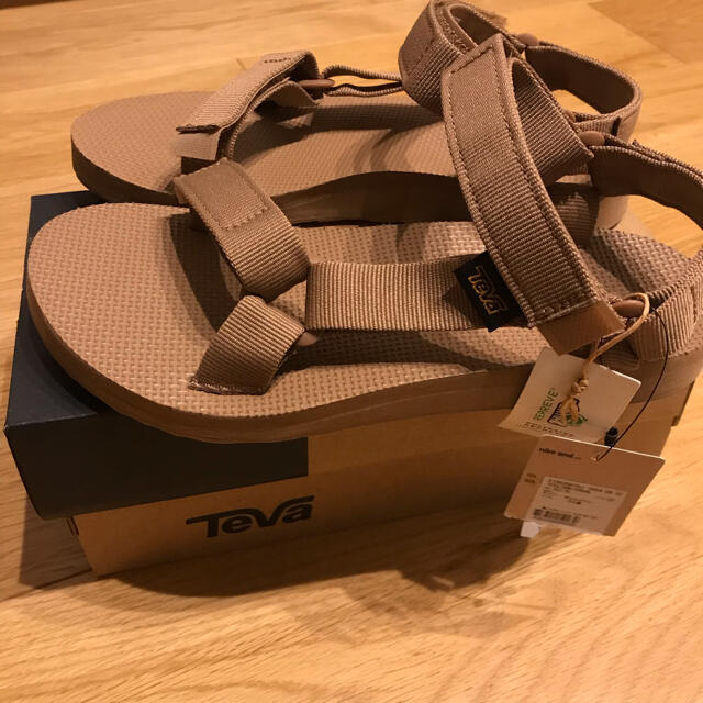 Teva(テバ)の『値引きしました』TeVaサンダル 23㎝　カラー　キャメル ベージュ レディースの靴/シューズ(サンダル)の商品写真