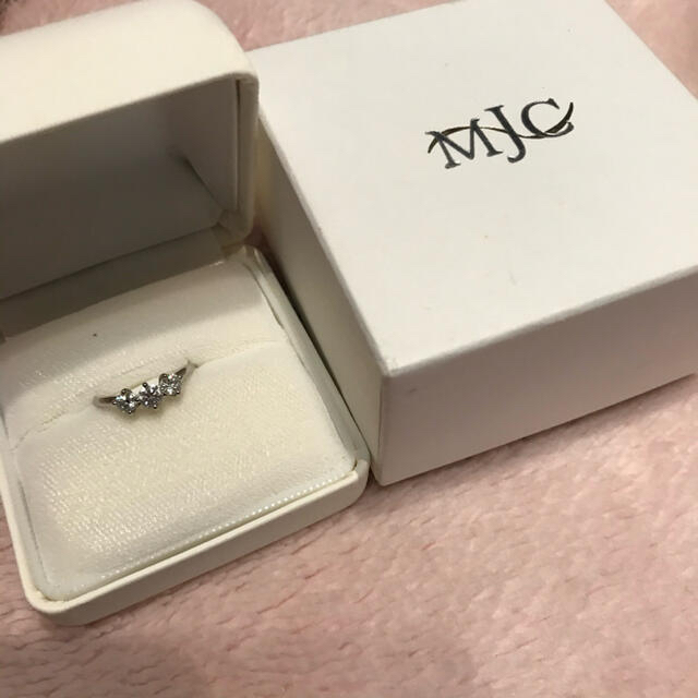 美品　ダイヤモンドリング　0.50ct 7号アクセサリー