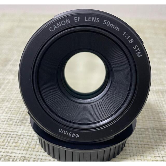Canon(キヤノン)のCanonキャノン EF 50mm F1.8 STM フルサイズ単焦点レンズ スマホ/家電/カメラのカメラ(レンズ(単焦点))の商品写真