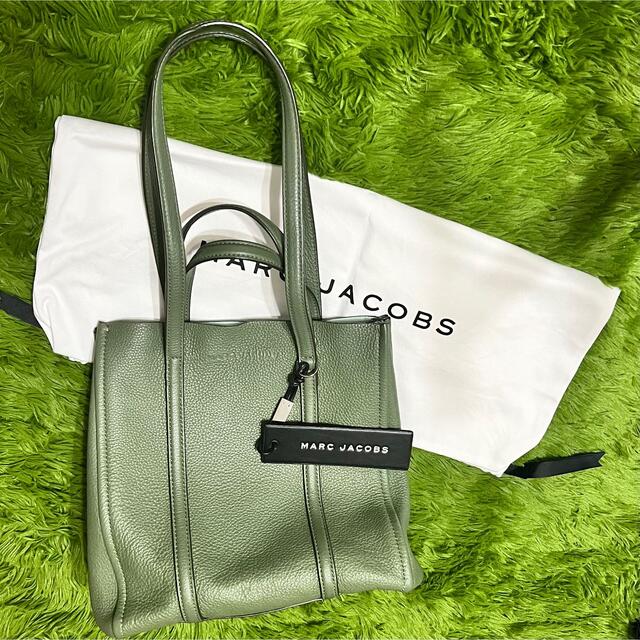 MARC JACOBS(マークジェイコブス)のマークジェイコブス★THE TAG TOTE トートバッグ レディースのバッグ(トートバッグ)の商品写真