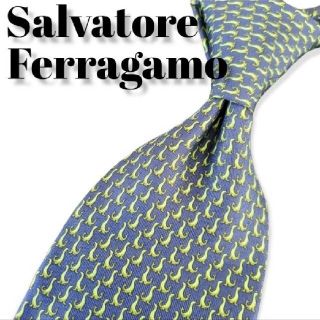 サルヴァトーレフェラガモ(Salvatore Ferragamo)のサルヴァトーレフェラガモ　ハイブランドネクタイ　紺緑　アザラシ　総柄　メンズ(ネクタイ)