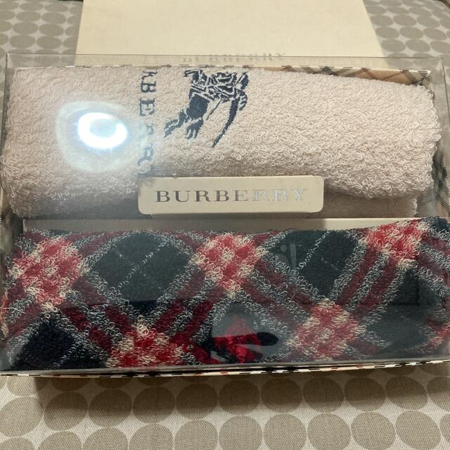 BURBERRY(バーバリー)の新品BURBERRY LONDONタオルハンカチ2枚セット レディースのファッション小物(ハンカチ)の商品写真