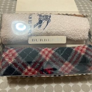 バーバリー(BURBERRY)の新品BURBERRY LONDONタオルハンカチ2枚セット(ハンカチ)