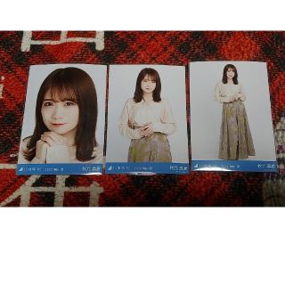 乃木坂46フロントボタントップス　秋元真夏(アイドルグッズ)