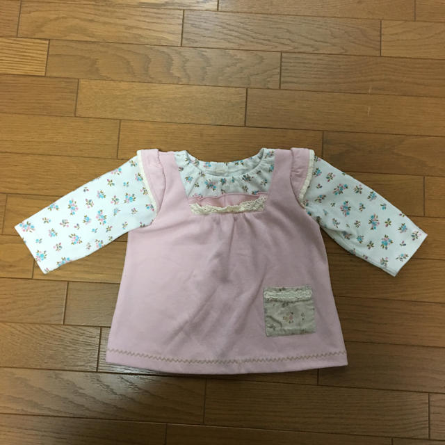 西松屋(ニシマツヤ)の長袖 カットソー 70 キッズ/ベビー/マタニティのベビー服(~85cm)(Ｔシャツ)の商品写真