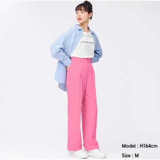 ジーユー(GU)のGU ハイウエストカラーストレートスラックス PINK(カジュアルパンツ)