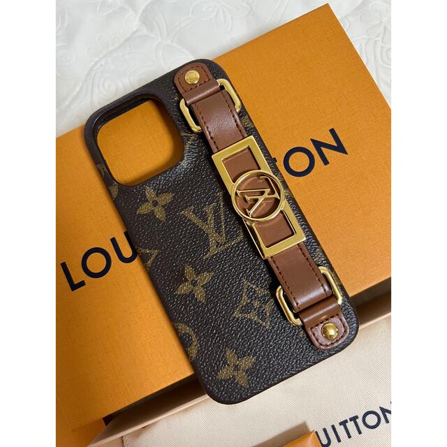 LOUIS VUITTON(ルイヴィトン)の【LOUIS VUITTON】バンパー ドーフィーヌ 13 PRO スマホ/家電/カメラのスマホアクセサリー(iPhoneケース)の商品写真