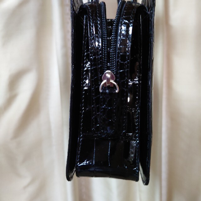 三越購入 TAIR'S クロコダイル ハンドバッグ 未使用 黒の通販 by 三越購入 TAIR'S クロコダイル ハンドバッグ 未使用 黒の通販 by