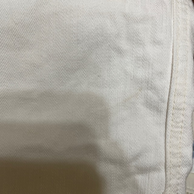 AZUL by moussy(アズールバイマウジー)のアズール　ハイウエストデニムスカート　白 レディースのパンツ(デニム/ジーンズ)の商品写真