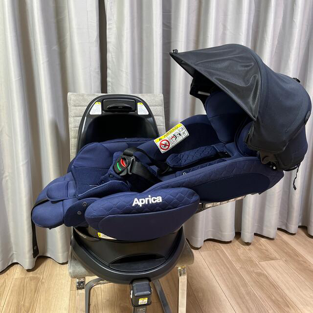 美品】アップリカ フラディアグロウisofix