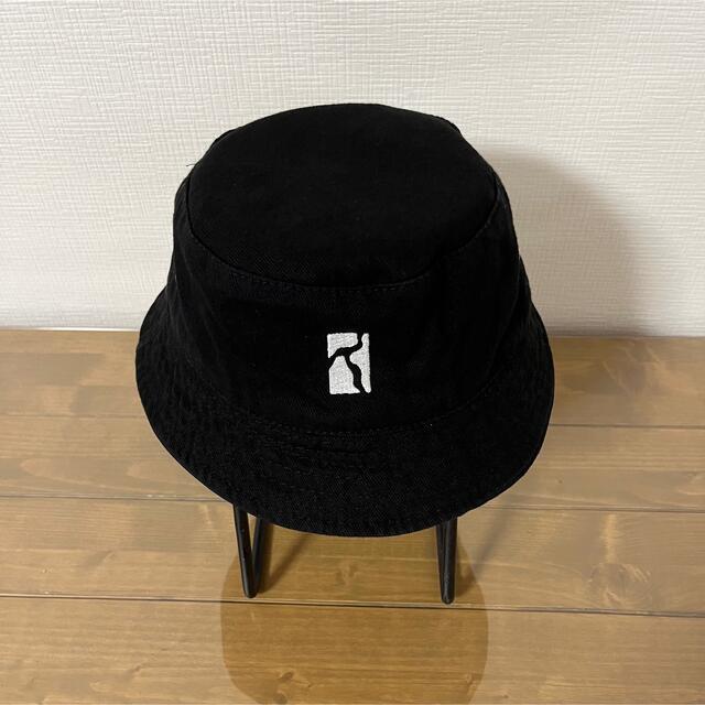 POETIC COLLECTIVE バケットハット 帽子 ブラック フリーサイズ メンズの帽子(ハット)の商品写真