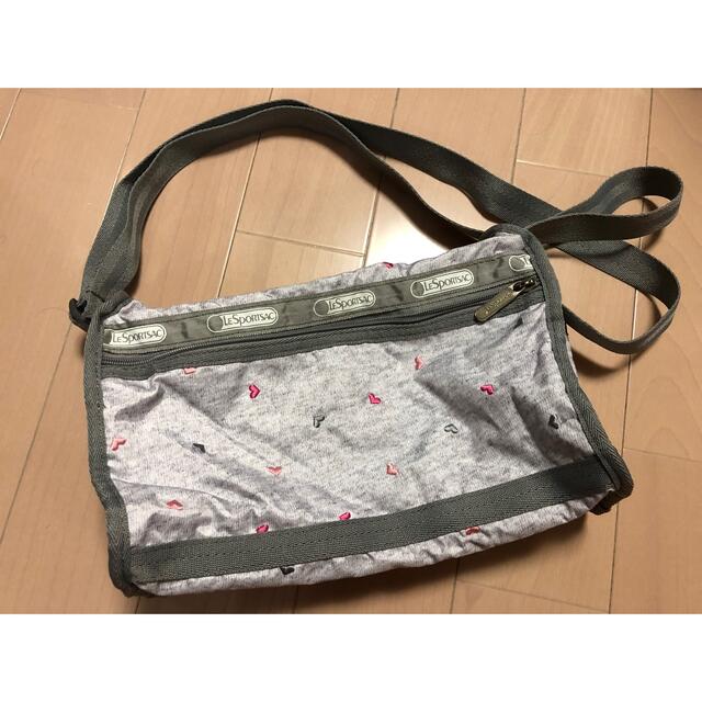 新品  LeSportsac レスポートサックショルダーバッグ 7507