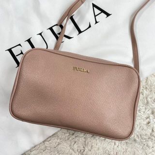 フルラ(Furla)の✨美品✨ FURLA フルラ　リリー　Lili カメラバッグ　ショルダーバッグ(ショルダーバッグ)