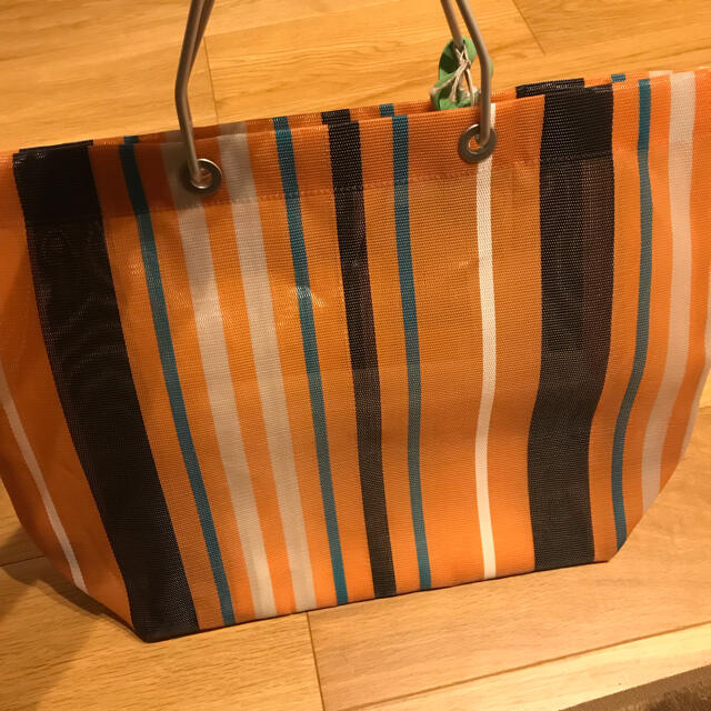 新作 新品 MARNI マルニフラワーカフェ ストライプバッグ ビター ...