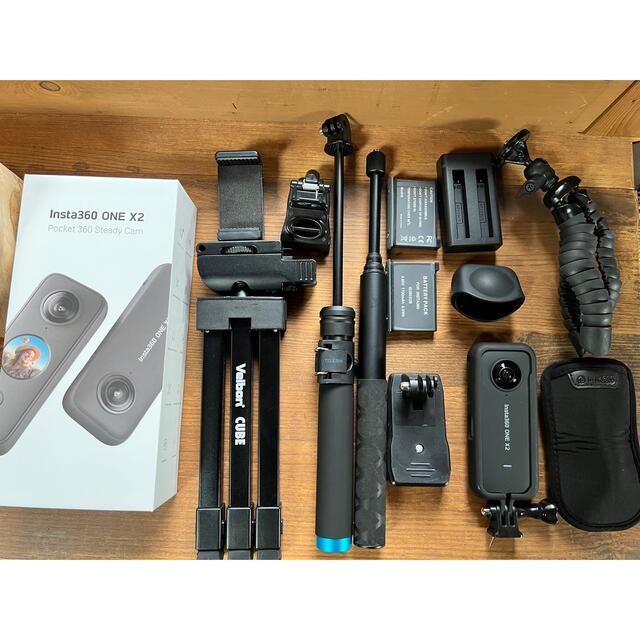 美品 Insta 360 ONE X2 予備バッテリー 自撮り棒 おまけ多数付