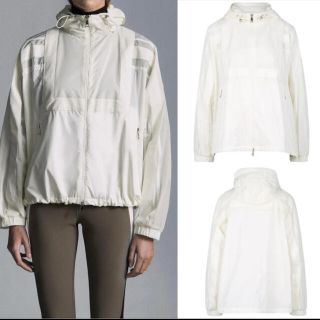 MONCLER(ショート ・ ナイロンジャケット)のフリマアイテム一覧 MONCLER(ショート ・ ナイロンジャケット)のフリマアイテム一覧