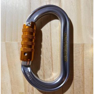 ペツル(PETZL)のREMI様専用　カラビナ(その他)