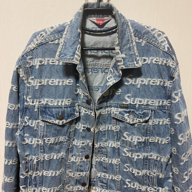 Supreme Frayed Logo Denim Trucker Jacket - Gジャン/デニムジャケット