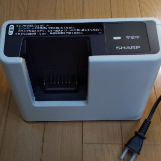 シャープ(SHARP)のシャープ　コードレス　スティック　掃除機　充電器(掃除機)