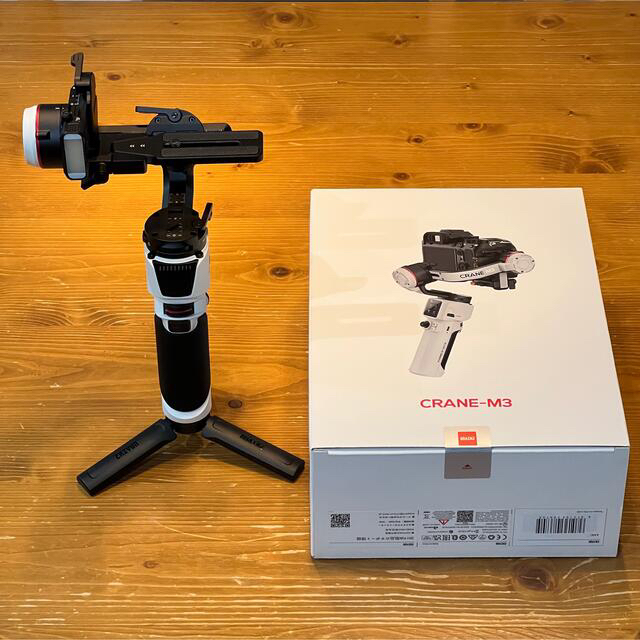 スマホ/家電/カメラZhiyun Crane M3 カメラ　ジンバル　3軸 スタビライザー
