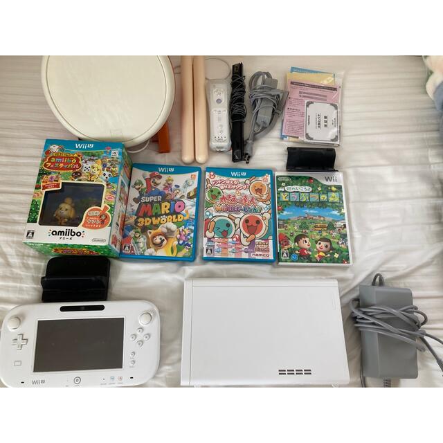 任天堂(ニンテンドウ)の【24日までの出品】任天堂 WiiU 本体 ソフトセット エンタメ/ホビーのゲームソフト/ゲーム機本体(家庭用ゲームソフト)の商品写真