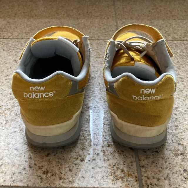 New Balance(ニューバランス)のニューバランス☆ジュニアスニーカー☆23,5cm キッズ/ベビー/マタニティのキッズ靴/シューズ(15cm~)(スニーカー)の商品写真