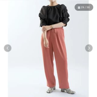 チャオパニック(Ciaopanic)の【完売品】定価6930円　CIAOPANIC 　カラー　サテンパンツ　ストレート(カジュアルパンツ)