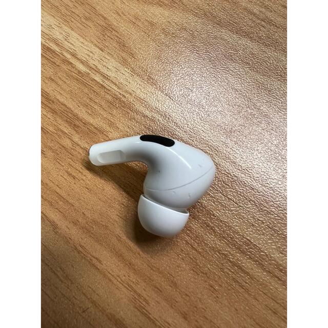 Apple(アップル)のAirPods Pro 右耳 正規品 右のみ スマホ/家電/カメラのオーディオ機器(ヘッドフォン/イヤフォン)の商品写真