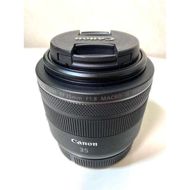 Canon(キヤノン)の美品　canon rf 35mm f1.8 macro is stm スマホ/家電/カメラのカメラ(レンズ(単焦点))の商品写真