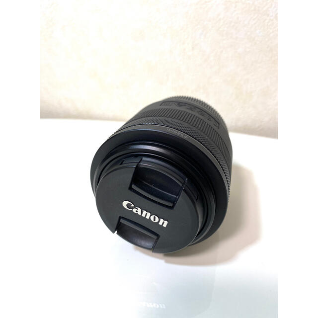 Canon(キヤノン)の美品　canon rf 35mm f1.8 macro is stm スマホ/家電/カメラのカメラ(レンズ(単焦点))の商品写真