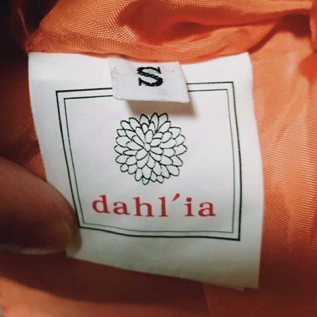 Dahlia(ダリア)の麻　スカート　レディース　フレア　オレンジ レディースのスカート(ひざ丈スカート)の商品写真