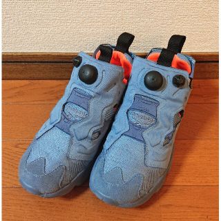 リーボック(Reebok)の23.5 良品 Reebok  INSTA PUMP FURY TECH 青(スニーカー)