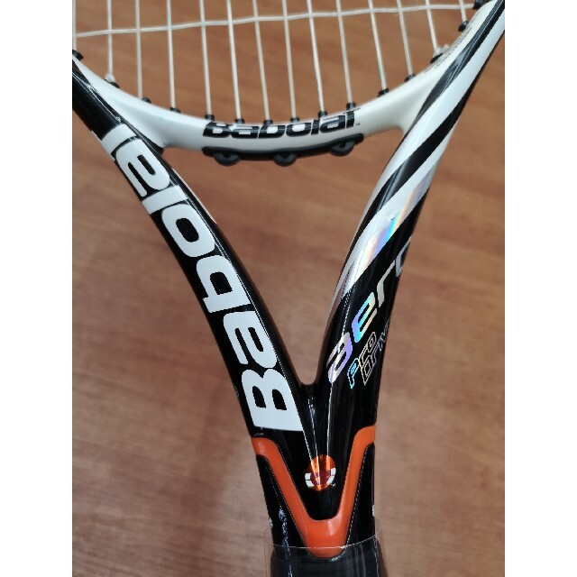 Babolat(バボラ)の【限定】【中古】バボラ　アエロプロドライブ　2012年　フレンチオープンモデル スポーツ/アウトドアのテニス(ラケット)の商品写真