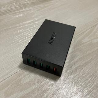 AUKEY USB充電器　ACアダプター(バッテリー/充電器)